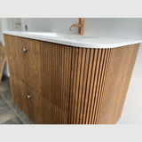 Customized by KNAST Snedkermøbler Snedkermøbel by Skjødt Snedkeri - Lamel - 180x48x54cm / 2 skuffer - inkl Corian håndvask