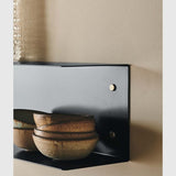 MOUD DETAIL metal hylde i sort - 40 cm