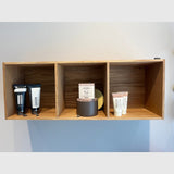 Raw by Knast Interiør Reol i egetræ med to hylder - 60x20x15cm