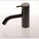 VOLA Se alle VOLA's Exclusive Colours her