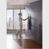 VOLA Bruser til indbygning VOLA 5471R-061A termostatblander med loftmonteret hovedbruser samt håndbruser