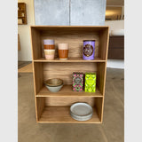 Knast Bogskabe og reoler Reol i egetræ med to hylder - 50x70x23cm