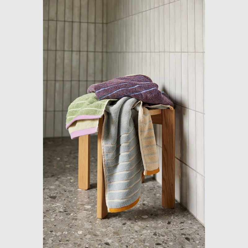 Hübsch Tekstiler Hübsch Promenade towel small - 50x100cm - grøn/lyserød