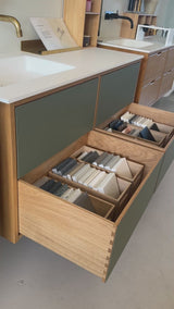 RAW BY KNAST 120x48x59 CM (LxDxH) olieret eg / 4 SKUFFER UDSTILLINGSMODEL