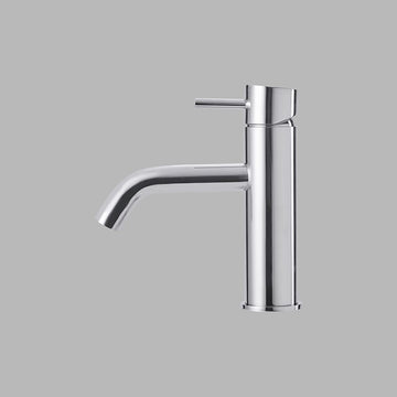 QTOO Håndvaskarmatur QTOO Håndvaskarmatur med J-tud, 5,7 l/min - 130mm - poleret rustfri stål