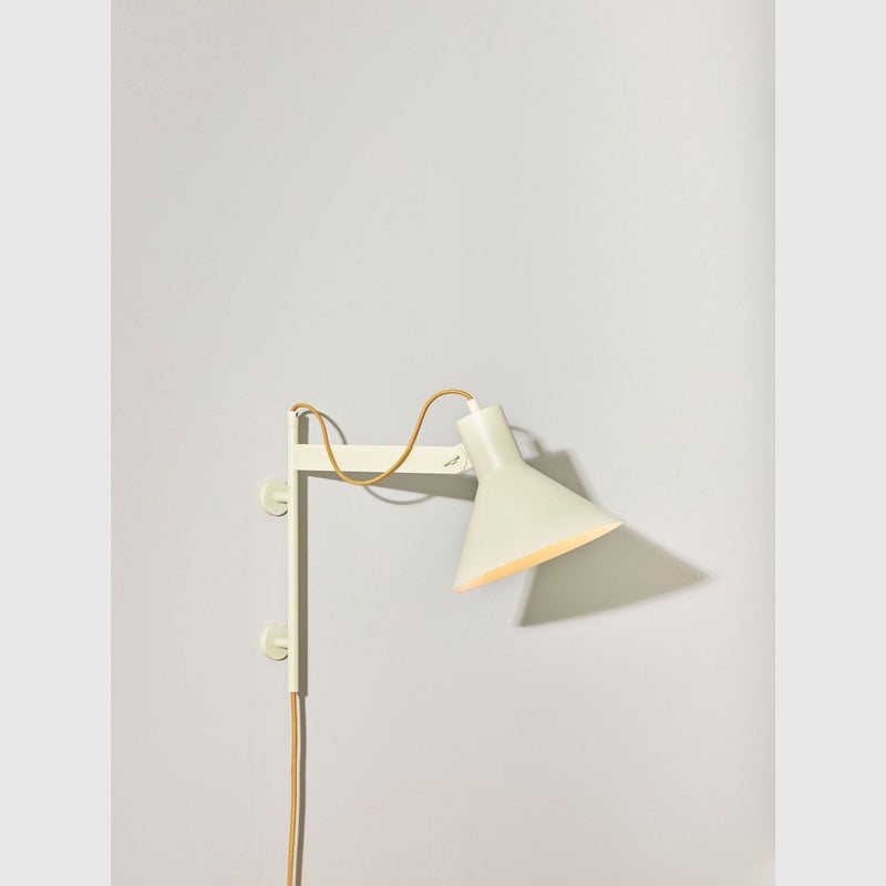 Hübsch Hübsch Studio Wall Lamp Beige/Orange